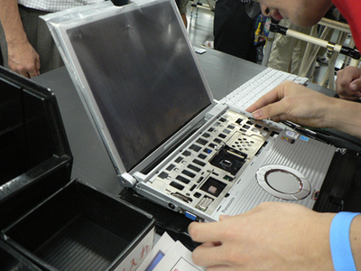 学生参观松下工厂游记 动手组装体验与计算机网络科技的融合